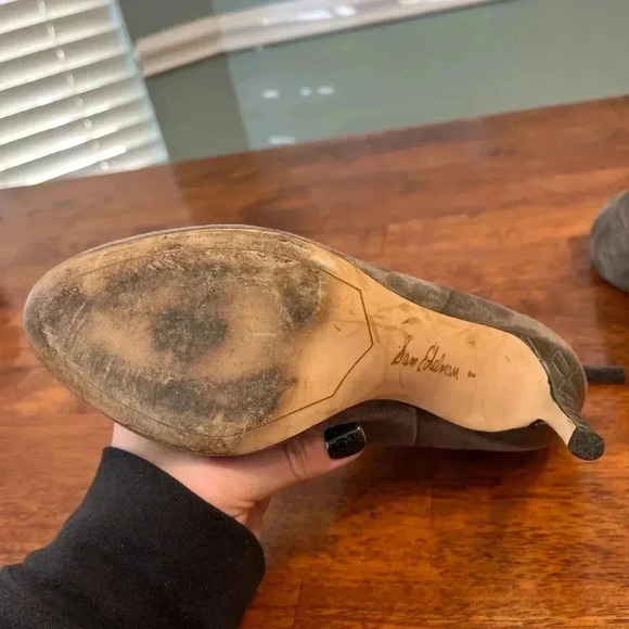 Sam Edelman gray suede pointed toe booties size 8 - Picture 6 of 12